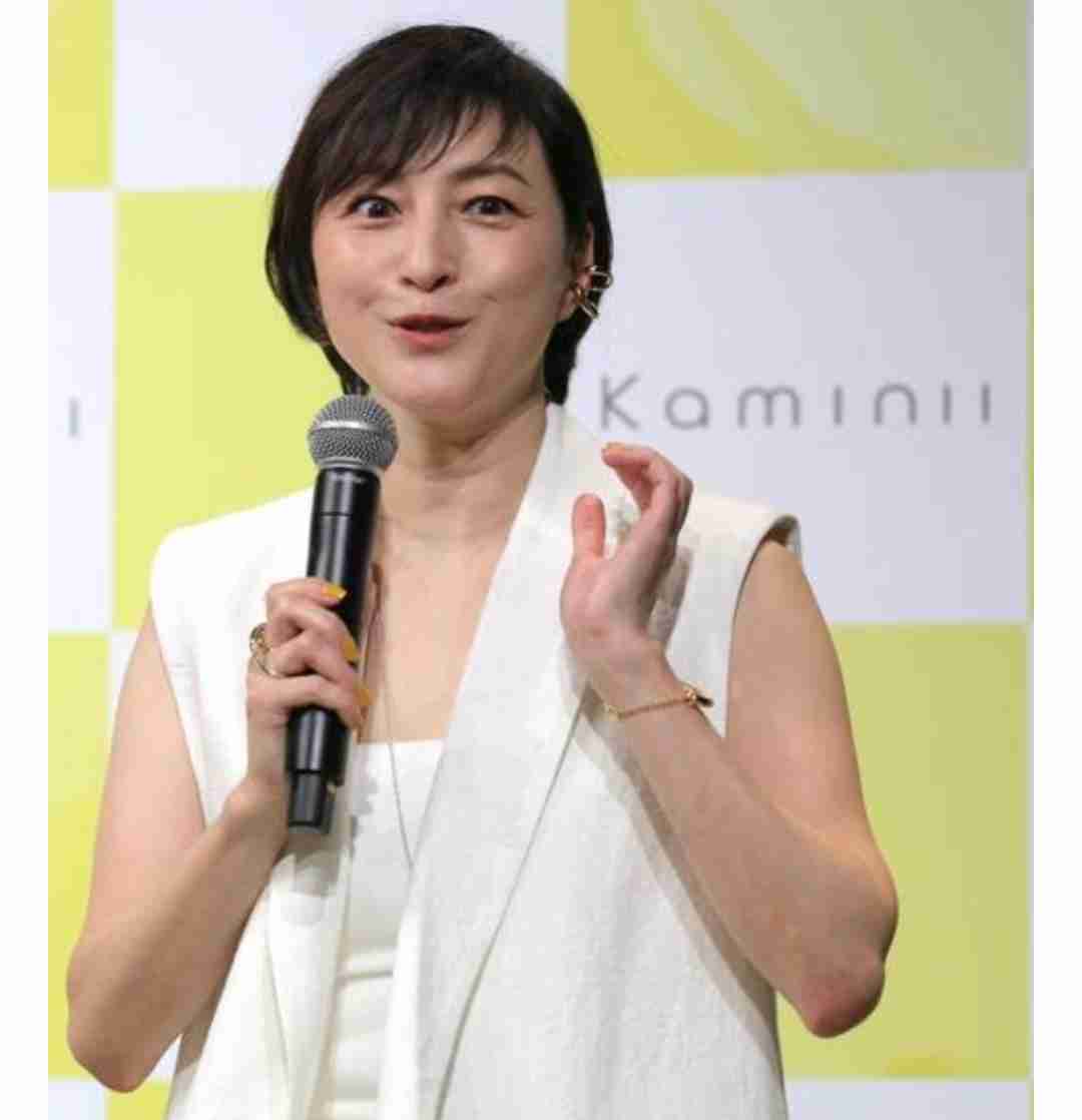 「こんなにクマあった？」「別人のよう」吉岡美穂のテレビ出演 “見た目” に視聴者が感じた疲労感