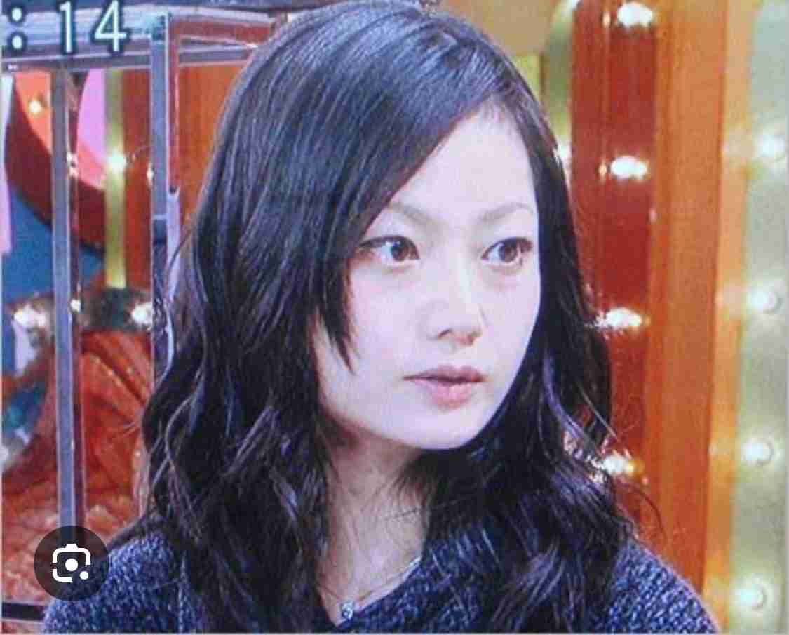 「こんなにクマあった？」「別人のよう」吉岡美穂のテレビ出演 “見た目” に視聴者が感じた疲労感