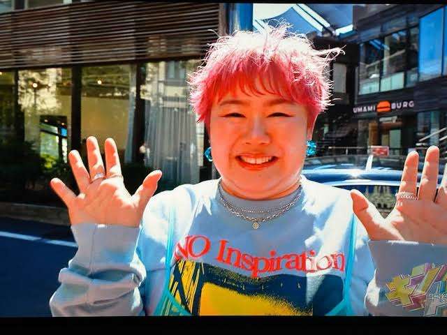 やす子、金髪＆メイクで雰囲気ガラリ「別人みたい」「お似合い」の声