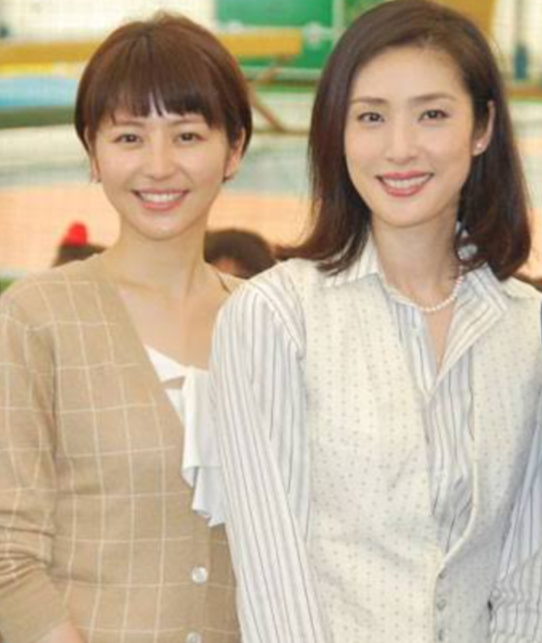 美人と美人の画像をください