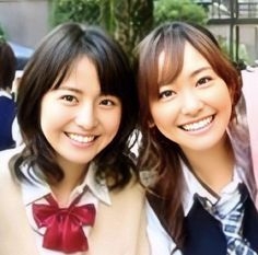 美人と美人の画像をください