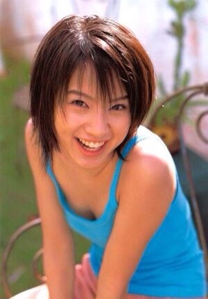 鈴木亜美、後藤真希との2ショットが話題に「2人とも美人」「お顔小さい！」