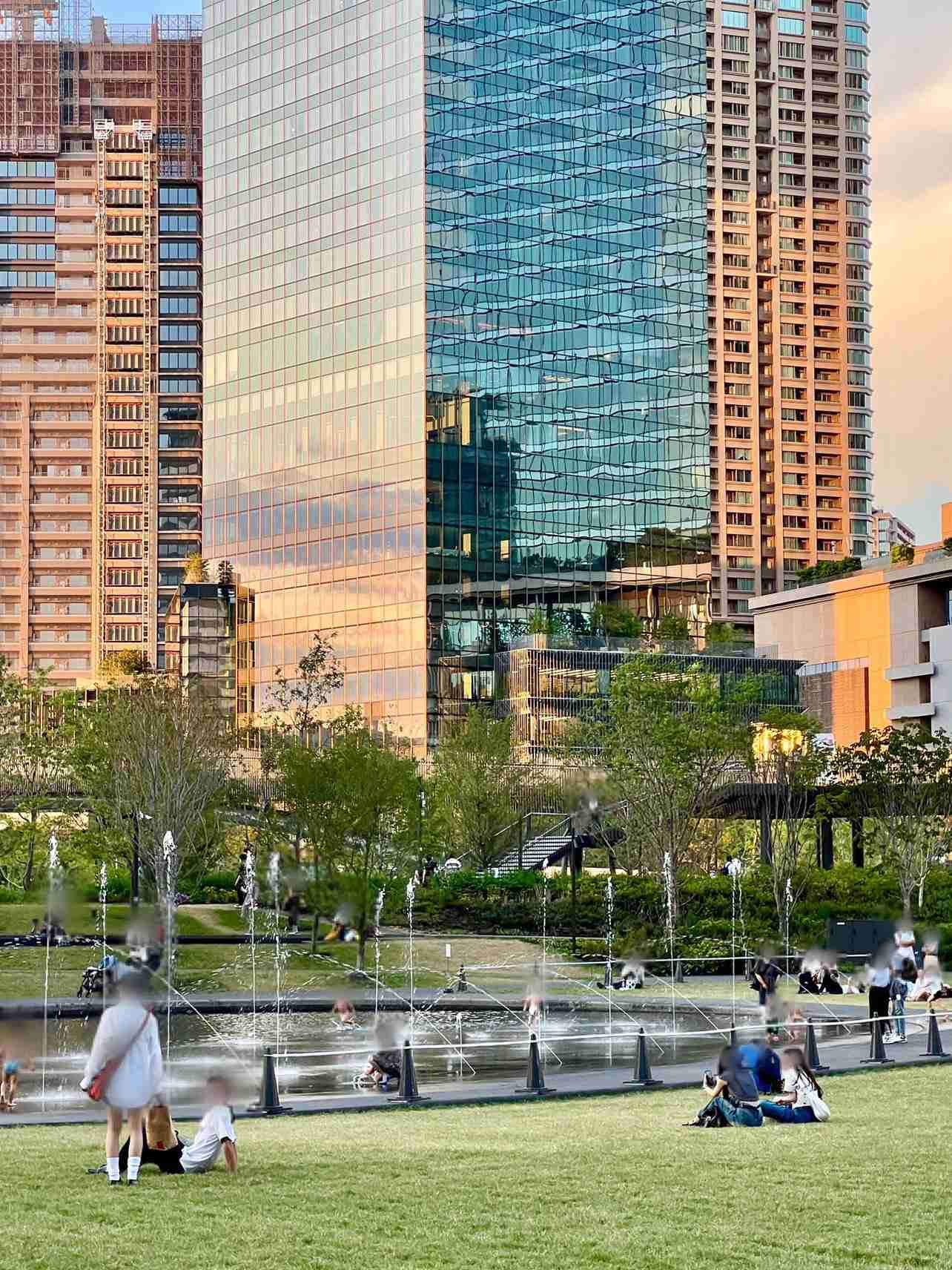 福岡と大阪、どっちが住みやすいですか？