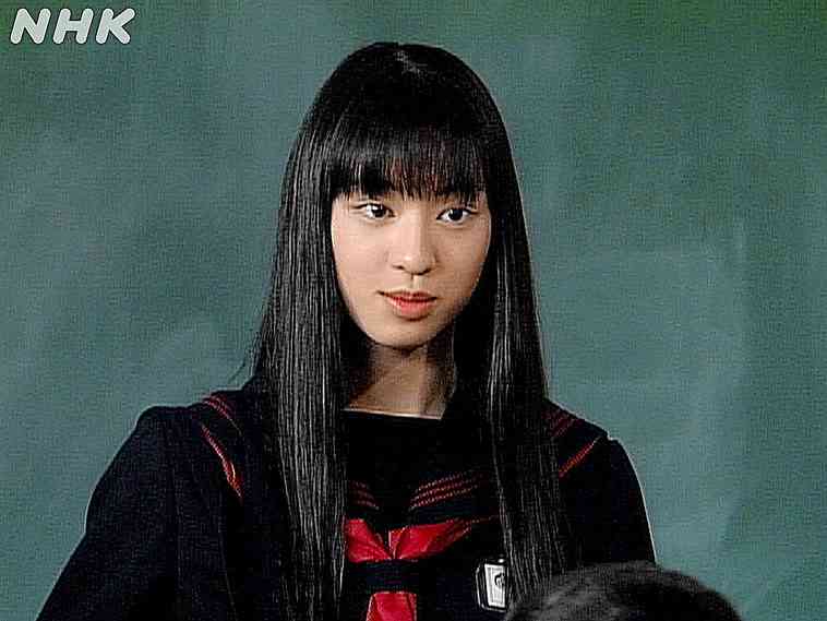 ぱっつん前髪が似合っていると思う画像