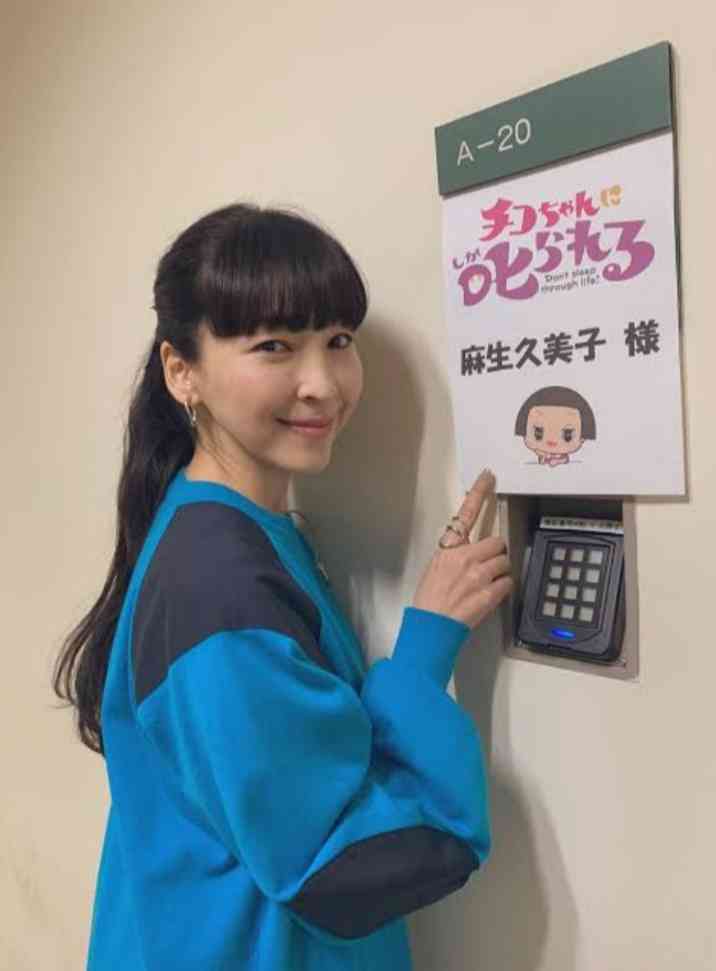 ぱっつん前髪が似合っていると思う画像