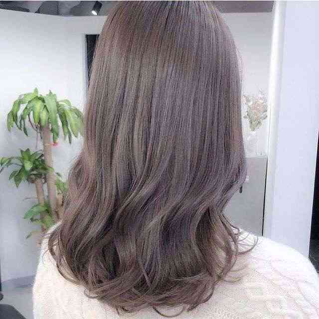 ヘアカラー何色にするか迷う人たちで提案していくトピ