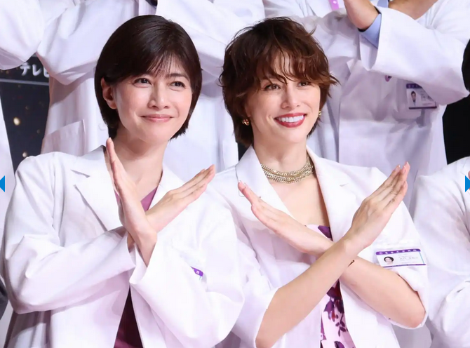 米倉涼子 涙で「ドクターX」完結を報告「この映画で最後となります」ファン、仲間、敵役…全ての人に感謝