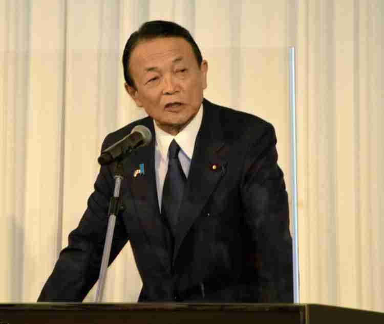 増える売春の客待ち女性　歌舞伎町パトロールや対策会議　「男性側にも罰則規定を」の声も