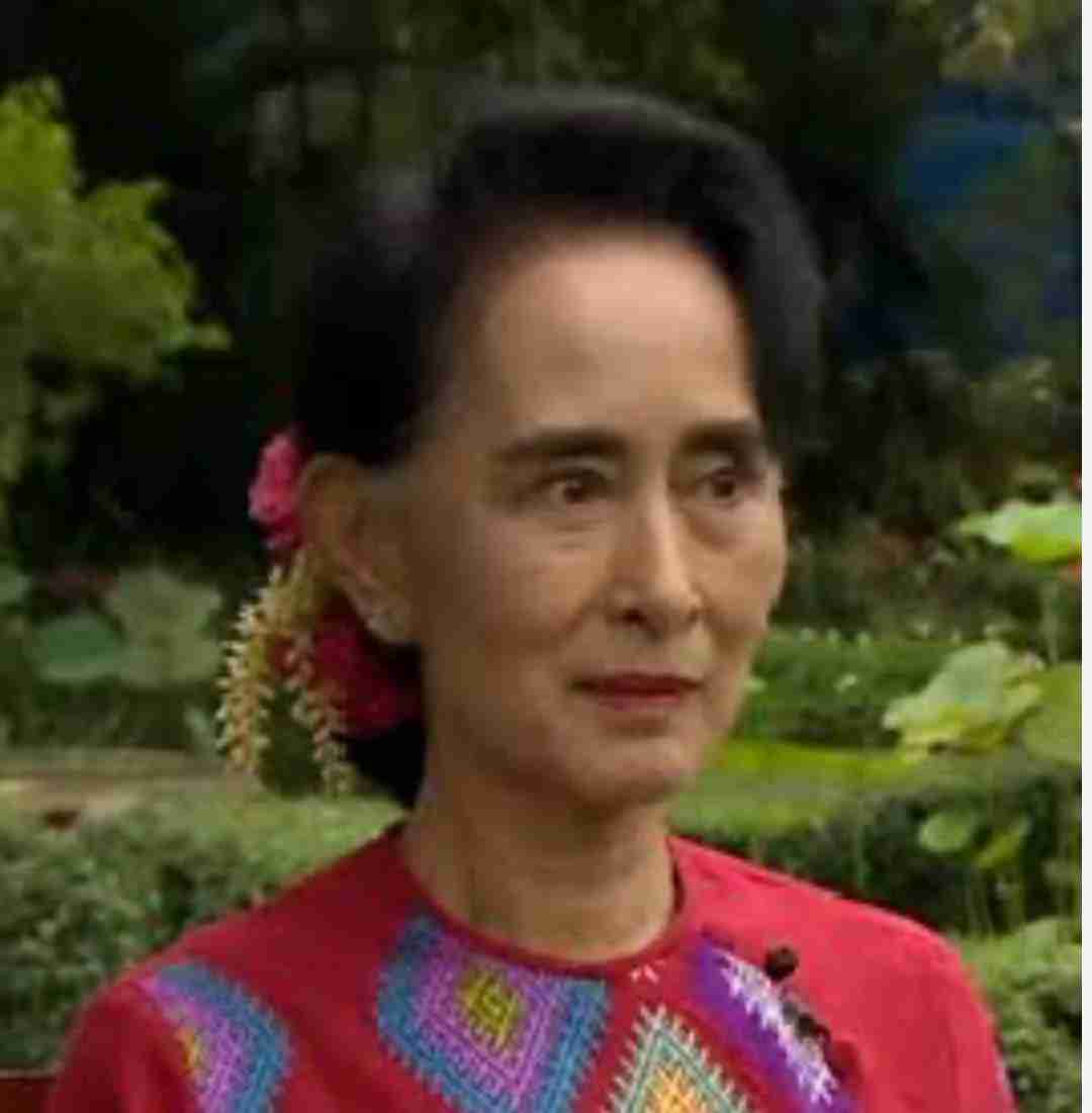 高見え服、安見え服