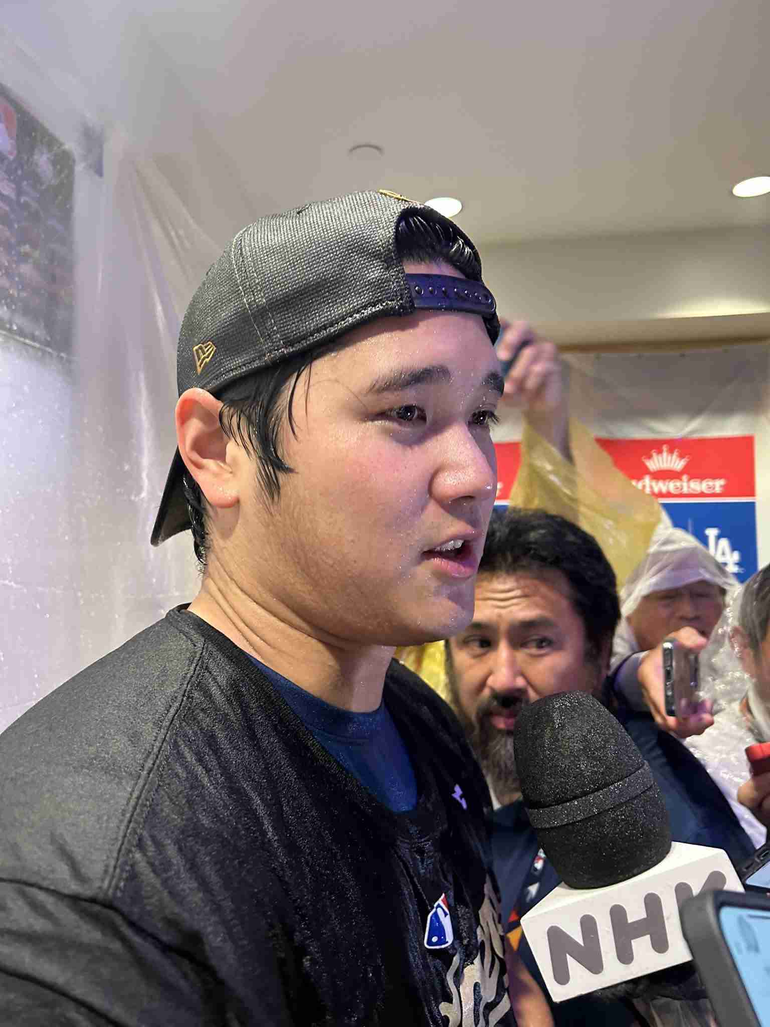 大谷翔平　山本由伸を絶賛「圧倒的なピッチングだった」2度目のシャンパンファイトで喜び爆発　次なる舞台へ「初戦が大事」