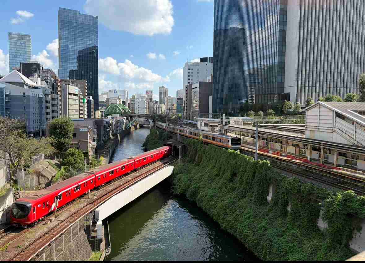 ガル民がスマホで撮った駅や電車が見たい!Part2