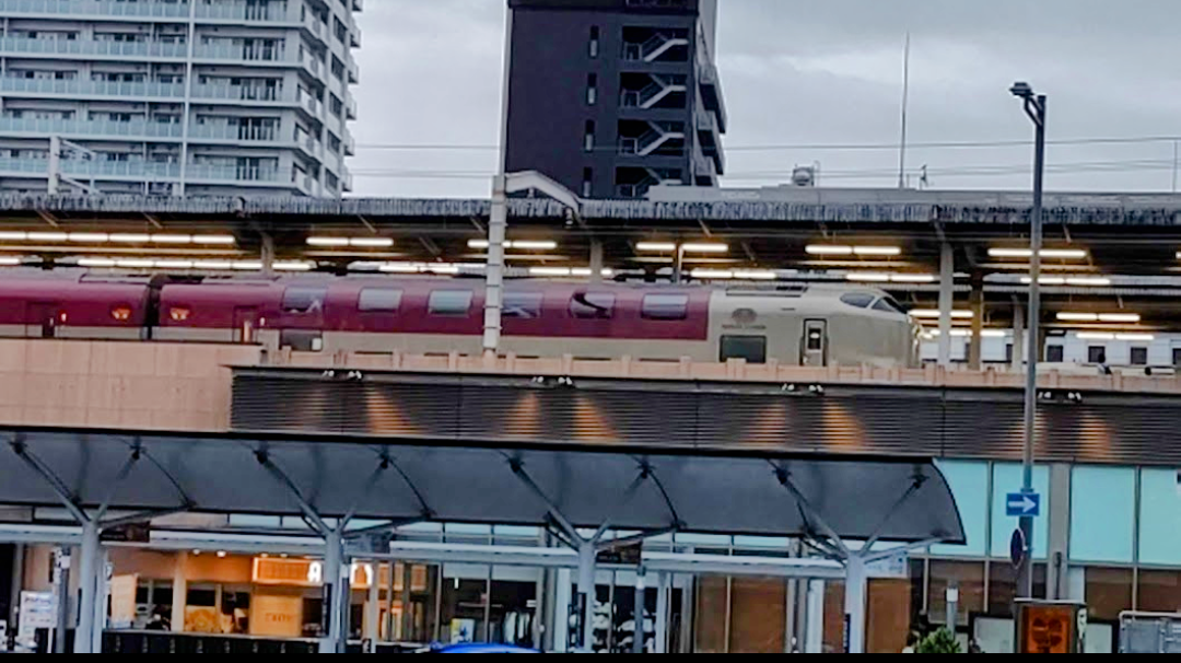 ガル民がスマホで撮った駅や電車が見たい!Part2