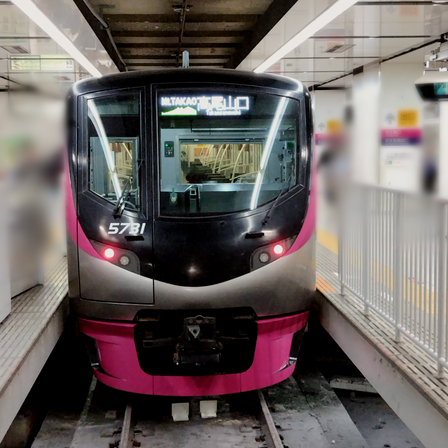 ガル民がスマホで撮った駅や電車が見たい!Part2