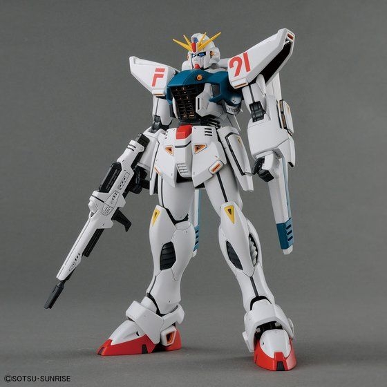 「ふざけてんの?」「原作へのリスペクトが皆無」“実物大”ガンダム、万博会場にお目見えも「謎ポーズ」にツッコミ殺到