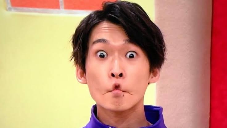 別人!?まことお兄さん　激変した姿にネット騒然「だれ？」「お顔が…」卒業から1年半でガラリ
