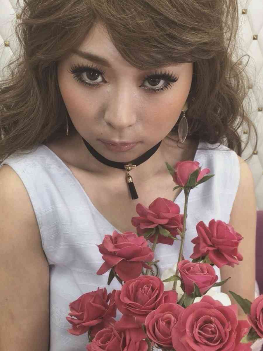 アンゴラ村長「『他人の体型について言う方がやばくない？』という風潮になればいいな」写真集の反響を受けて思うこと