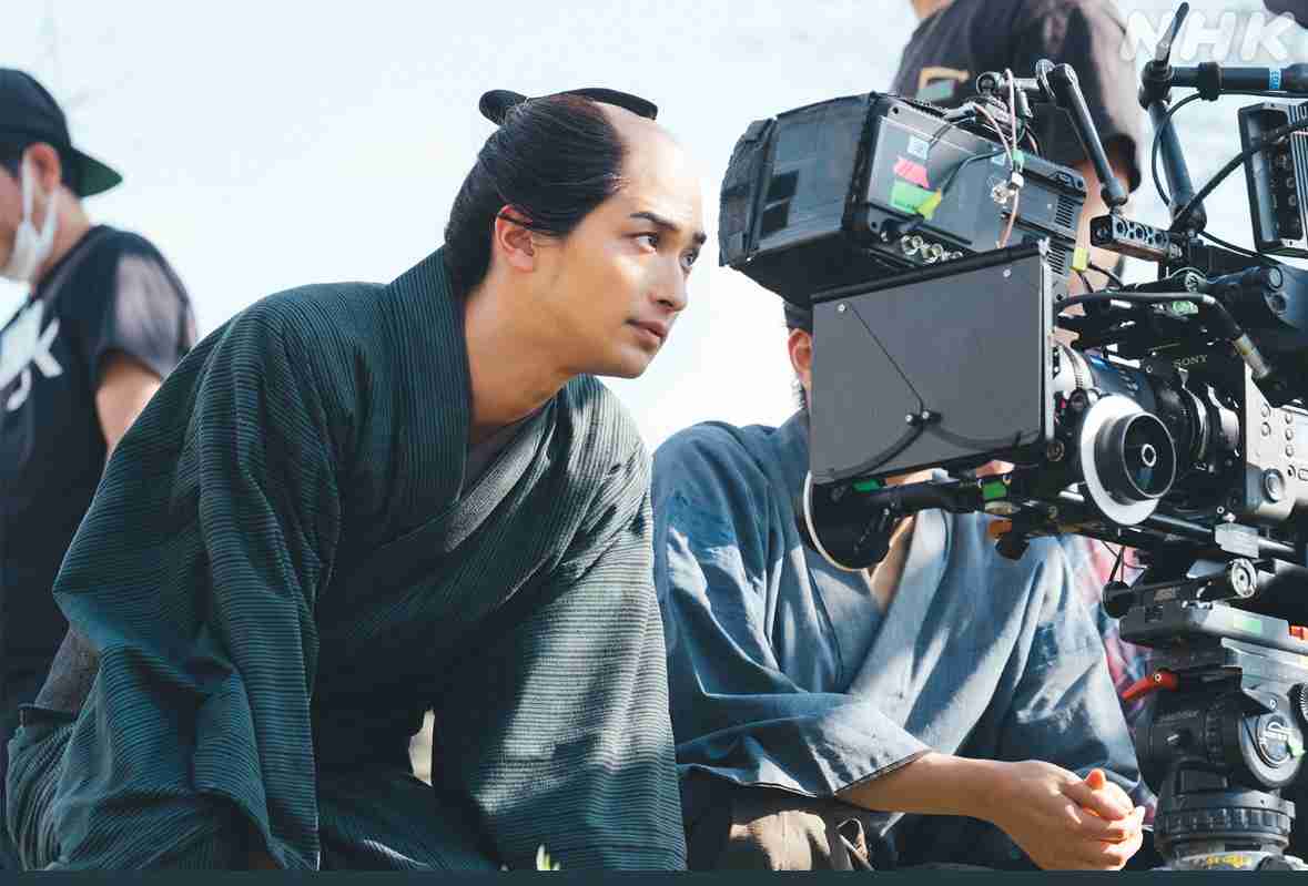 25年度NHK大河ドラマ「べらぼう」国内版メインビジュアル公開