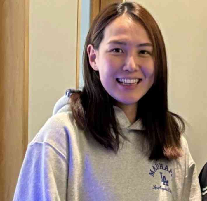 Travis Japan松田元太、『Hanako』初の単独表紙“レストランでデート”を再現　撮影ではグラス3杯空ける