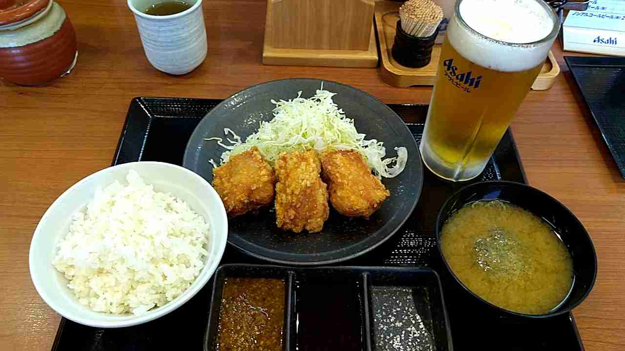 【議論】唐揚げは「ごはんのおかずにならない」派、実は多い!?　SNS「白米と合わせるものじゃない」vs「弁当や定食はどうなるの」