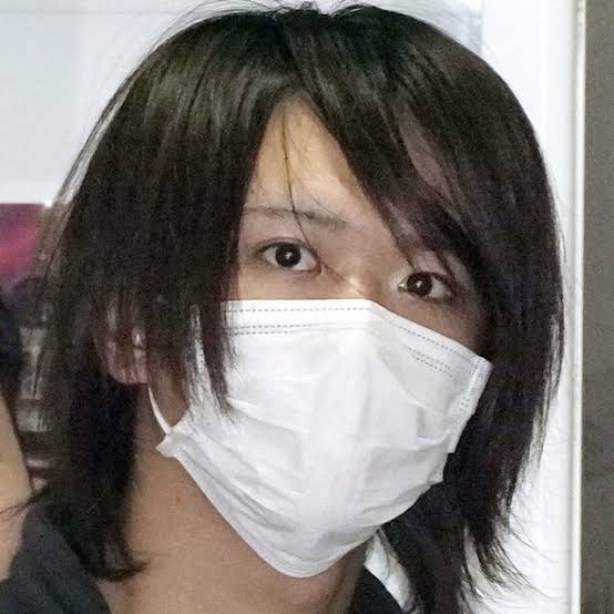 母の金で続けたAKB推し活「オレの推しに寄生するな」 別メンバーを一方的に憎んだ男の末路