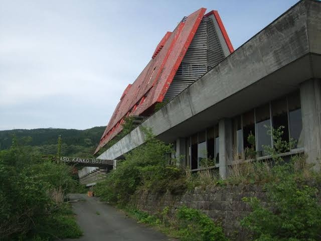 田舎と都会、どっちの方がワクワクしますか？