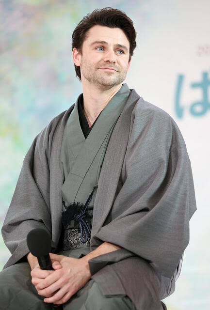 来年後期のNHK朝ドラ「ばけばけ」 ヒロイン夫は「SHOGUN 将軍」出演の英国人俳優・トミー・バストウ バンドのボーカルも