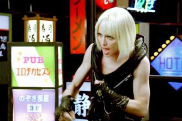 マドンナ、日本降臨！「Konbanwa」長女・ローデスさんと東京を楽しむ姿に反響「アートそのもの」