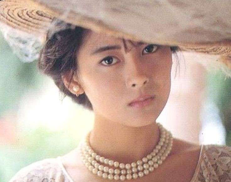 俳優 中山美穂さん死去 54歳 東京・渋谷の自宅で 警視庁