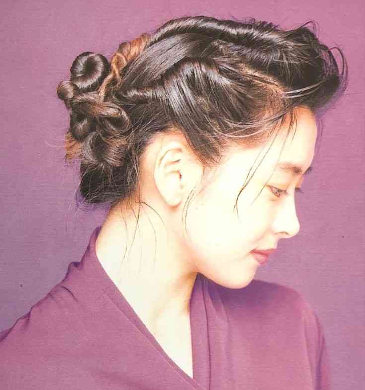 俳優 中山美穂さん死去 54歳 東京・渋谷の自宅で 警視庁