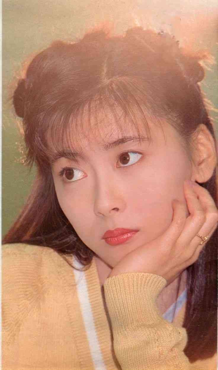 俳優 中山美穂さん死去 54歳 東京・渋谷の自宅で 警視庁