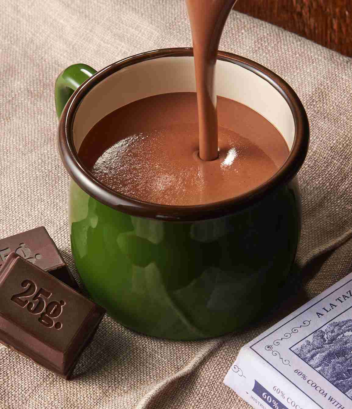 「コップ1杯牛乳多く飲んで」悲痛の叫び…日本の酪農家初1万戸割れ「半分が離農検討」コスト上昇で搾るほど赤字に 価格にも影響が「牛乳離れ」進む恐れも