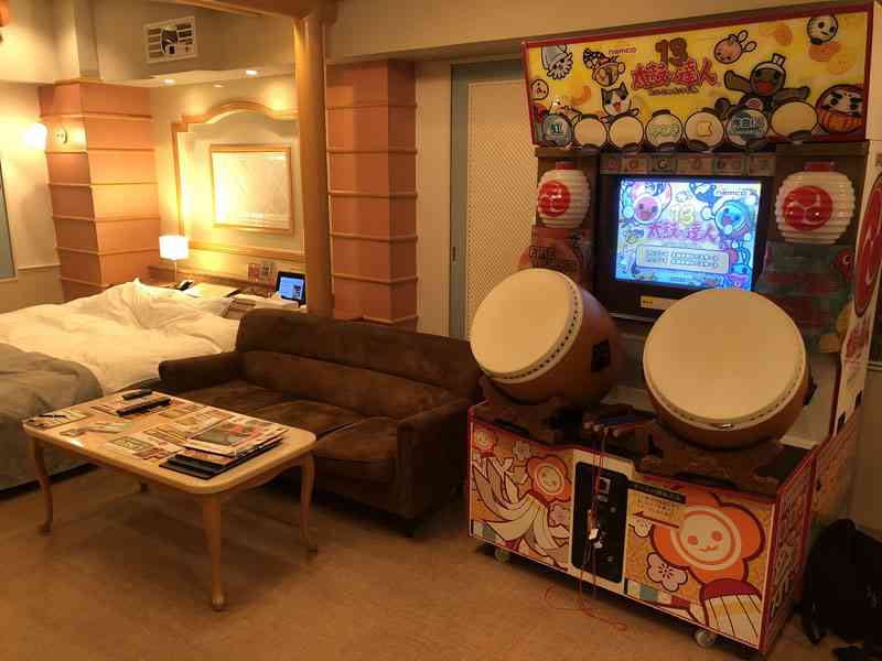 【カップル】ラブホ代どうしてますか？