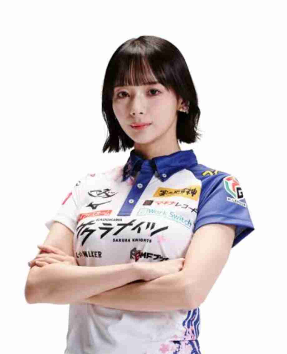 “役満ボディー”プロ雀士・岡田紗佳「麻雀のこと分からんくせに」発言で炎上→「全部私が悪い」と謝罪