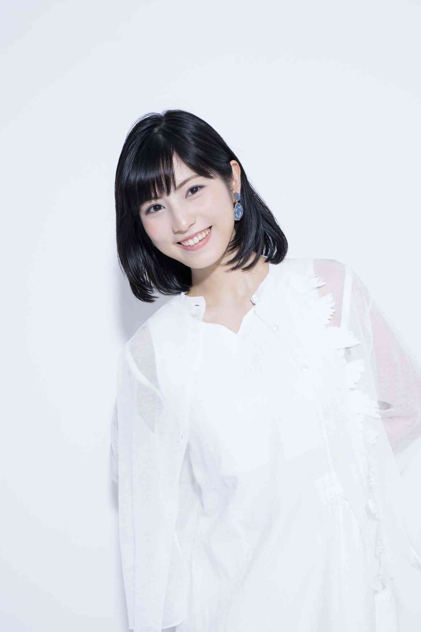 グラビア話題“ミス東大”神谷明采、すっぴん投稿に衝撃「マジで綺麗」　実は4姉妹「全員美人なのスゴイ」