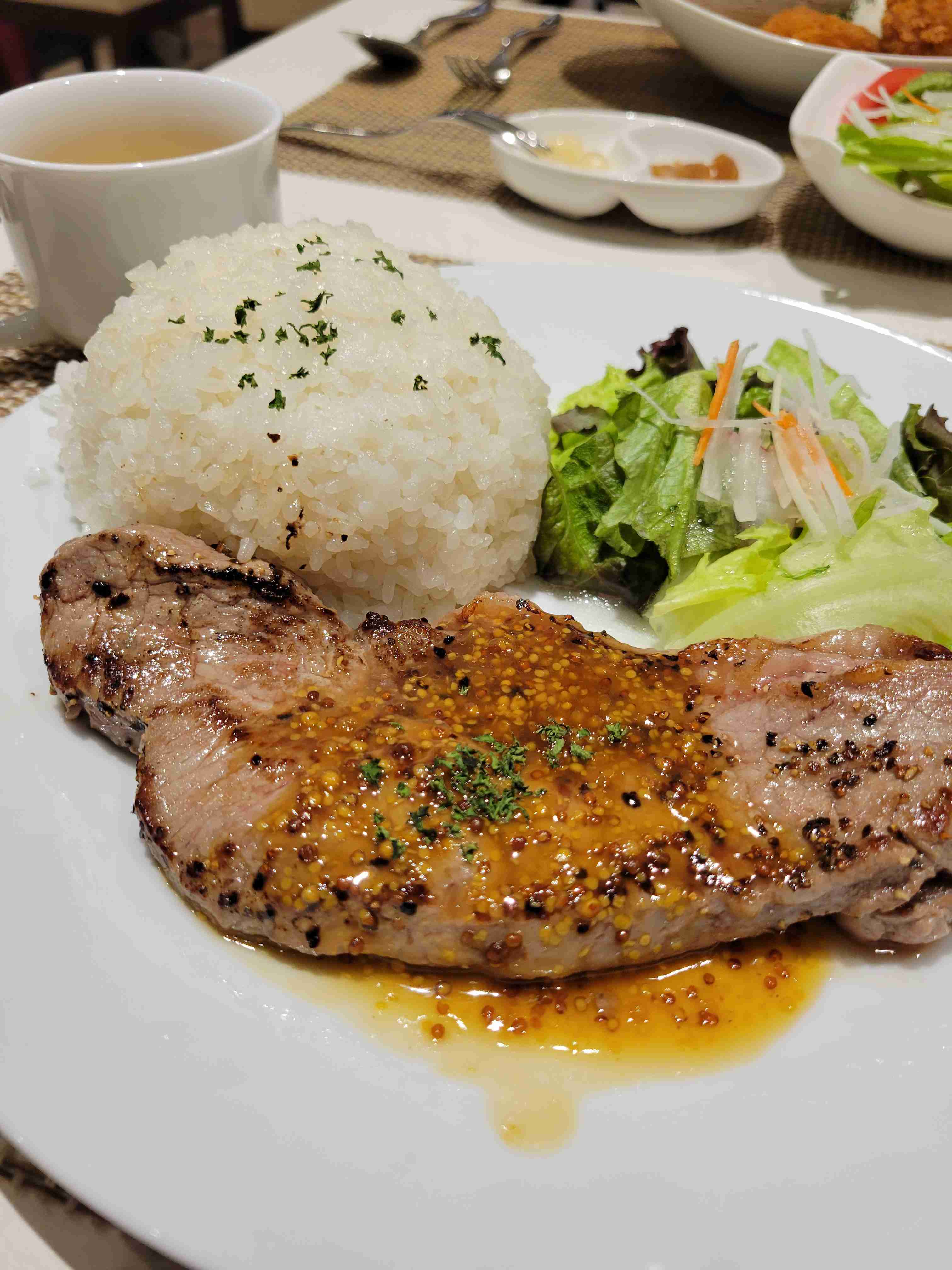 携帯に保存してある肉料理の画像見せて下さい！part3