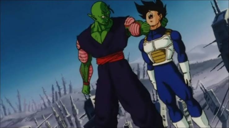 止まらぬ物価高、絶えぬ列　大みそかの弁当配布に355人