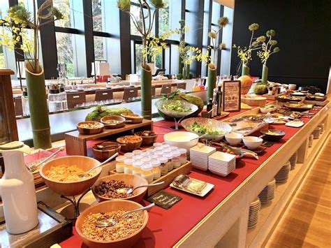 【ビジホ】ホテルで朝食ビュッフェや大浴場など利用する？【旅館】