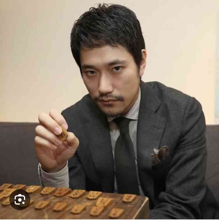 松山ケンイチ、13年ぶりにスーツを仕立てる「イケメンだった事を思い出しました」「素敵すぎて痺れました」 