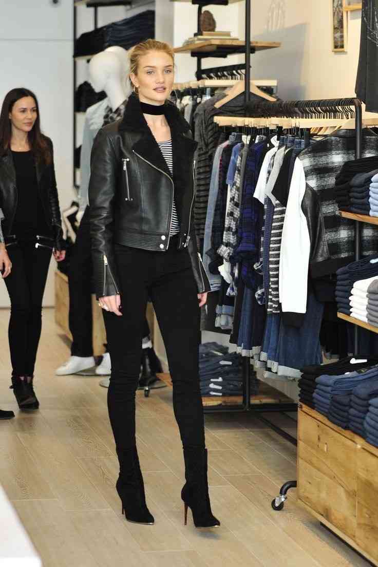 有名人のダサい私服とオシャレな私服を交互に貼るトピ　Part2