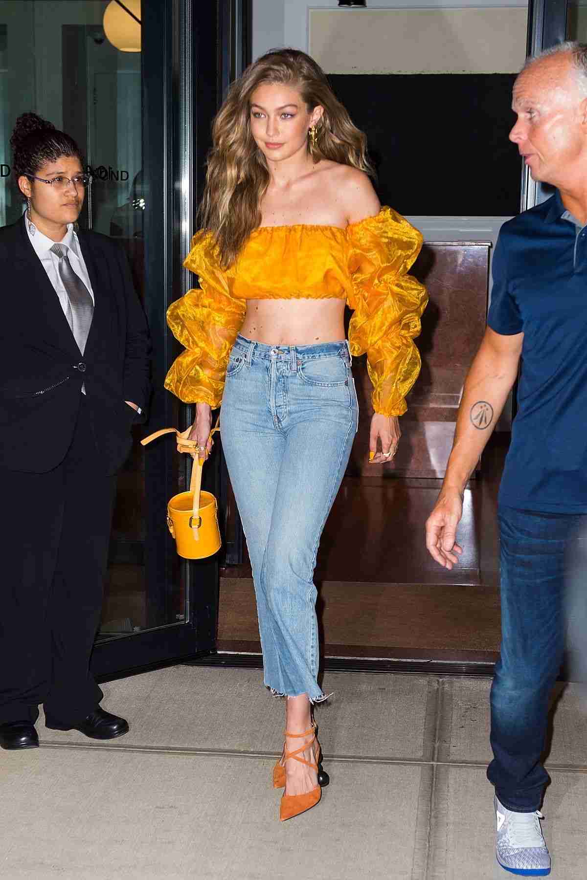 有名人のダサい私服とオシャレな私服を交互に貼るトピ Part2