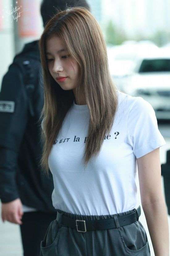 有名人のダサい私服とオシャレな私服を交互に貼るトピ　Part2