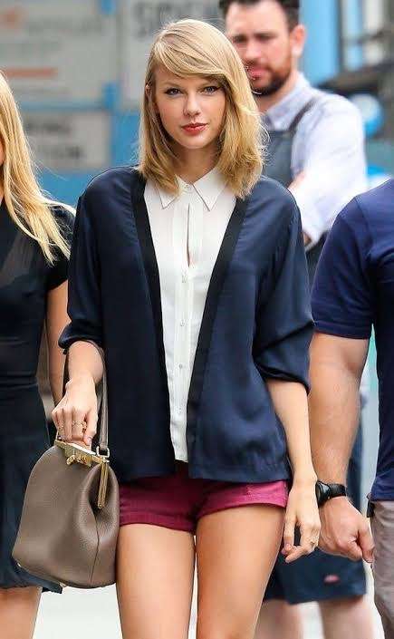 有名人のダサい私服とオシャレな私服を交互に貼るトピ　Part2