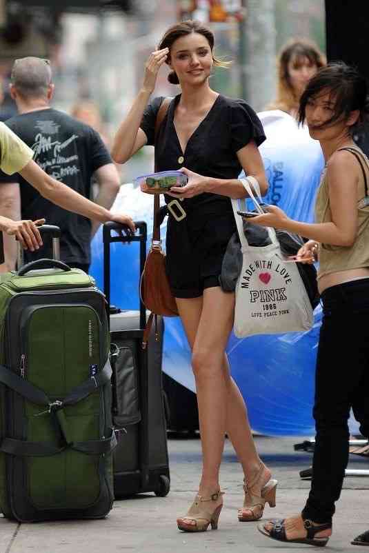 有名人のダサい私服とオシャレな私服を交互に貼るトピ　Part2