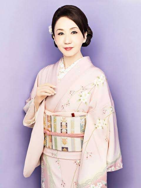 【画像】芸能人の着物、浴衣