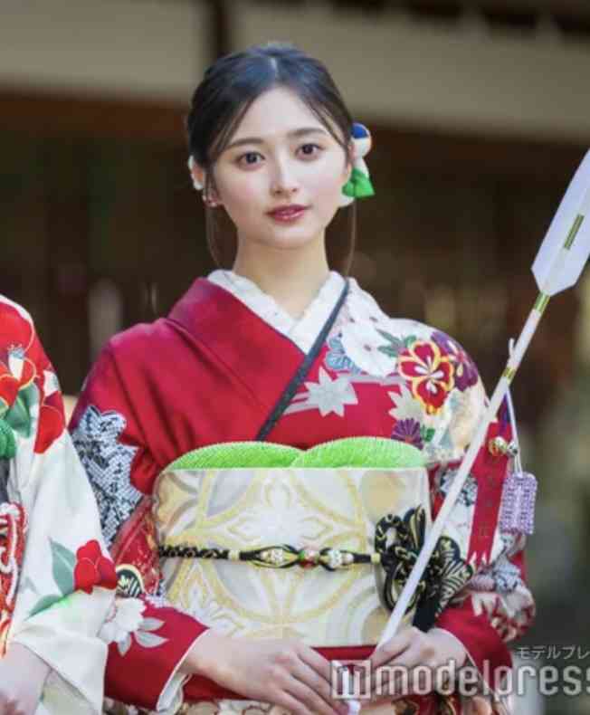【画像】芸能人の着物、浴衣