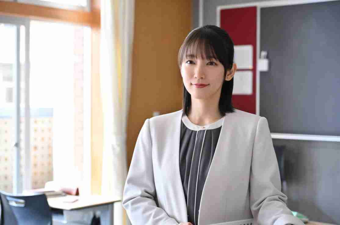 学校の先生に向いてそうな芸能人