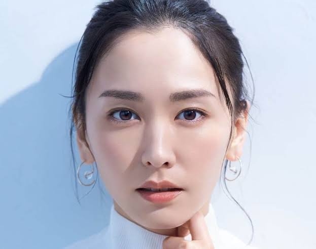 女優の良さをぶち壊してるヘアメイクスタイルの画像 Part4
