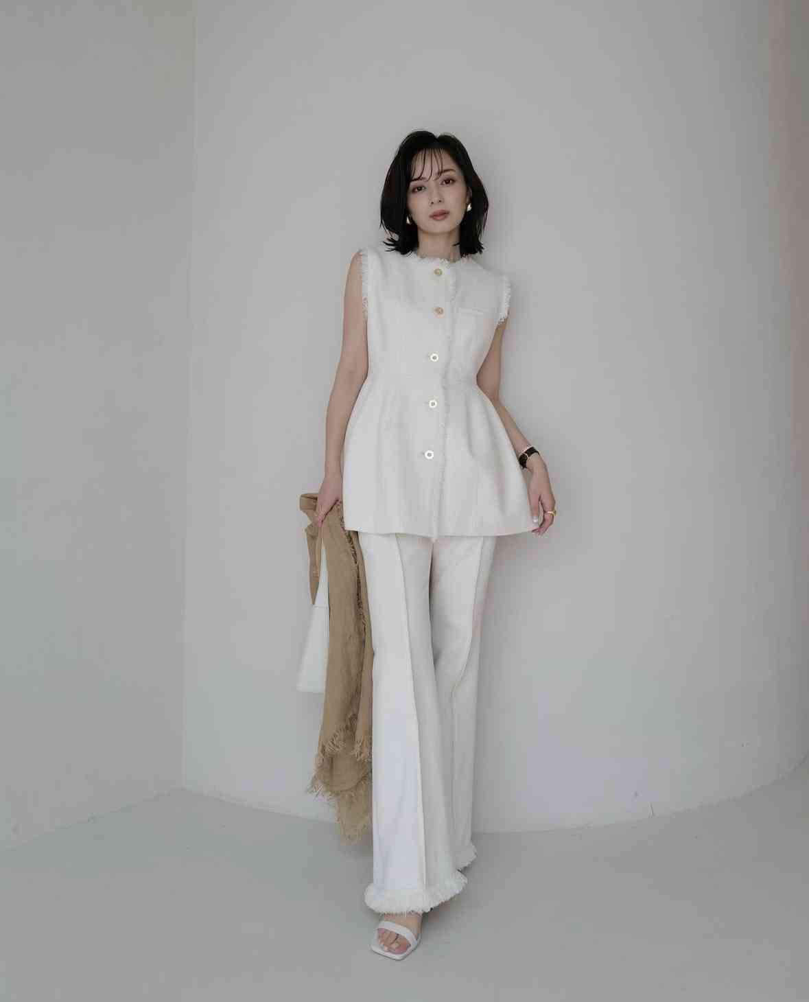 山賀琴子、夫と「それぞれの道を歩むこととなりました」と報告 2024年4月に結婚発表