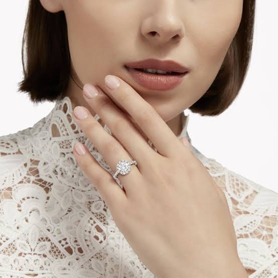 山賀琴子、夫と「それぞれの道を歩むこととなりました」と報告 2024年4月に結婚発表