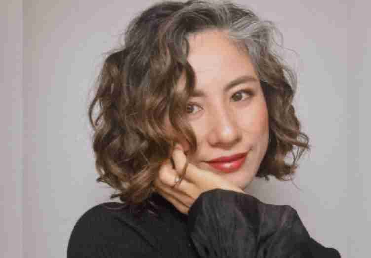 グレイヘア移行中の人